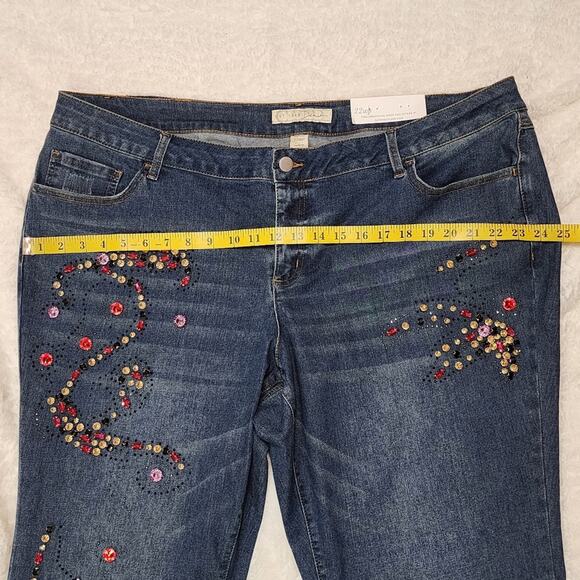 NWT Cato Mid-rise Skinny Rhinestone Embelished Jeans, Size 22WP - Picture 6 of 12